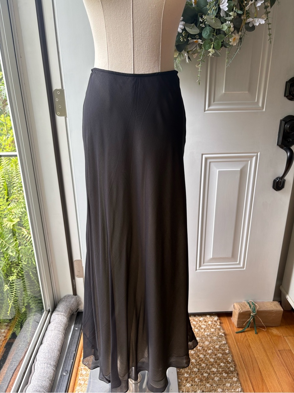 Vintage 90’s 100% Silk Jones New York Black Midi Slip Skirt